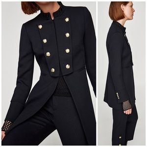 New military style coat. Zara. Stylish. S size.